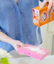 Vệ sinh tủ lạnh bằng baking soda, bạn đã thử chưa?