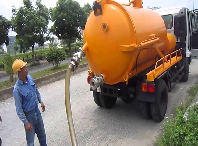 R&uacute;t hầm cầu quận 2 phục vụ nhiệt t&igrave;nh chu đ&aacute;o